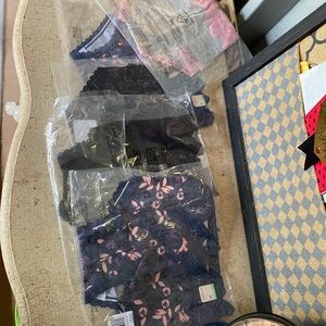 5pr new with tags medium S0 boy brief women underwear